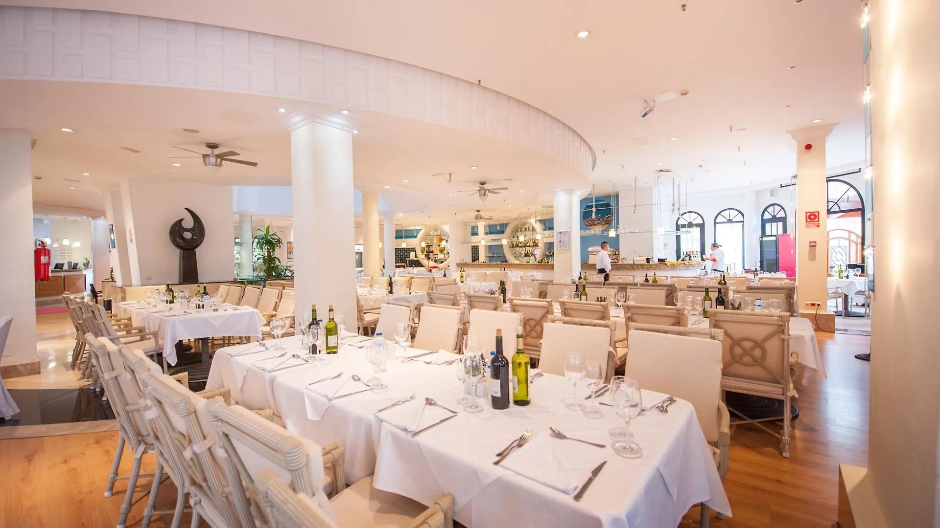Hollywood Mirage - Excel Hotels & Resorts Los Cristianos  3*, Los Cristianos (Tenerife)